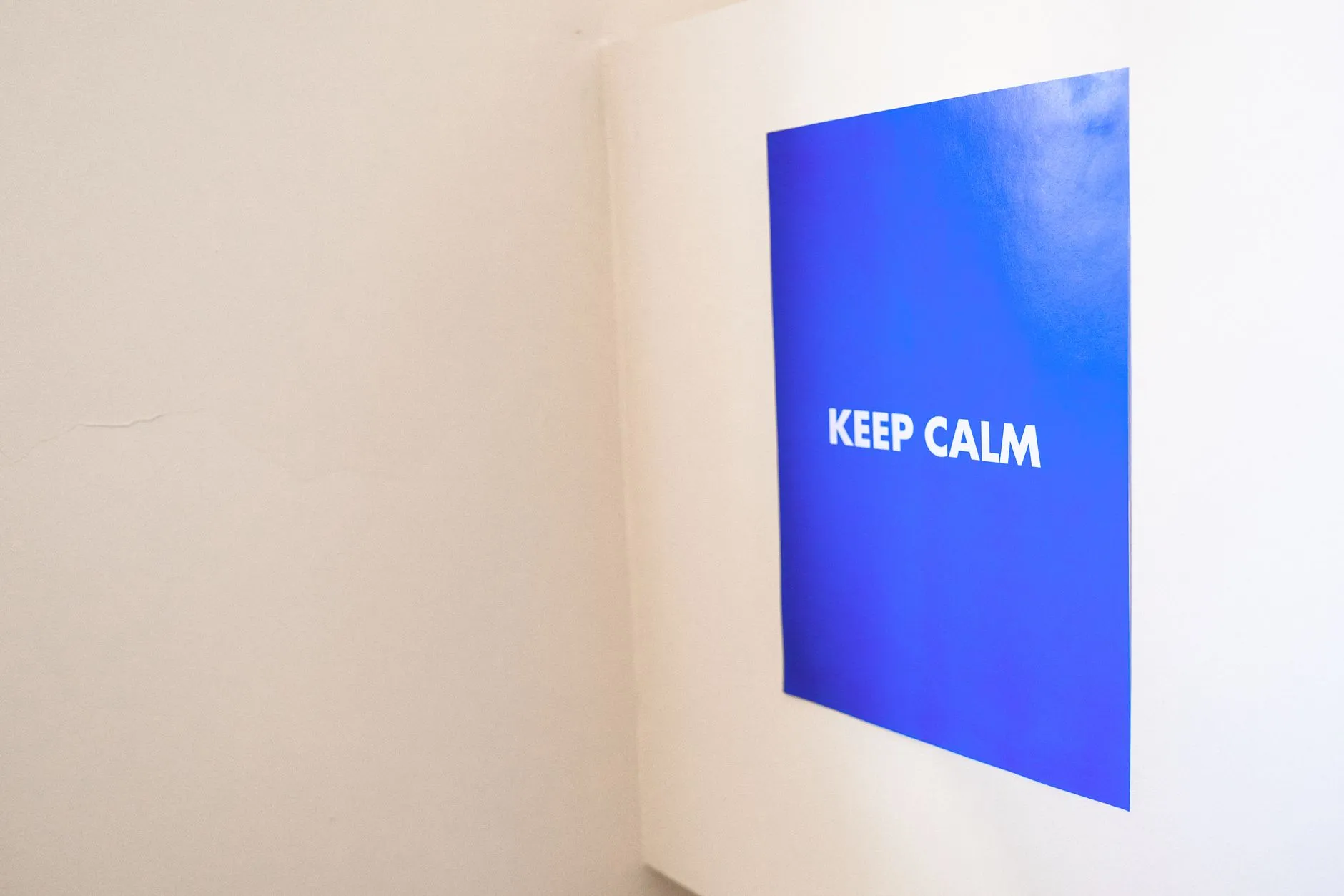 日式美甲与法式美甲的区别及适用场景分析